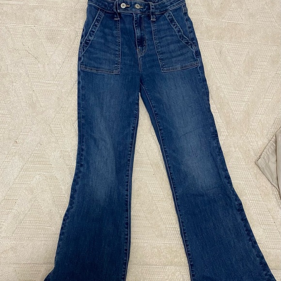 Worn twice super cute and stretchy jeans! - Picture 2 of 2
